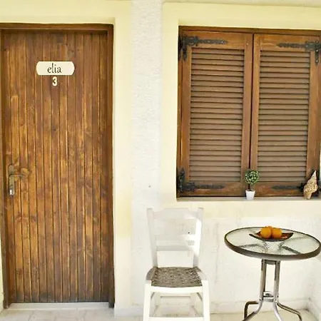Chouzourakis Studios Keratokampos Exterior photo