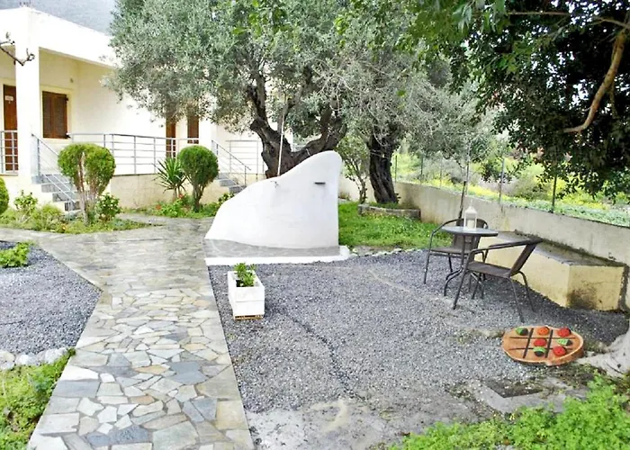 Chouzourakis Studios